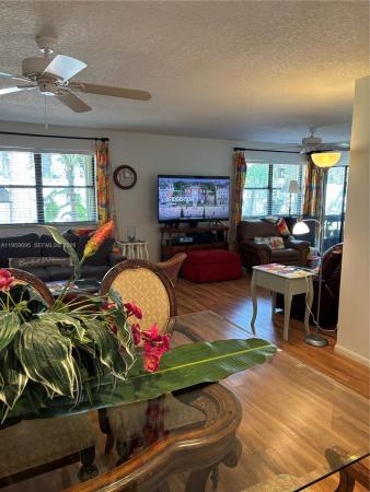 Strathmore Gate, 159 Pinto Palm Ct, Royal Palm Beach, Florida 33411, image 2