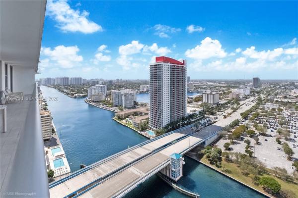 Hyde Beach House, 4010 S Ocean Dr #R2204, Hallandale Beach, Florida 33019, image 2