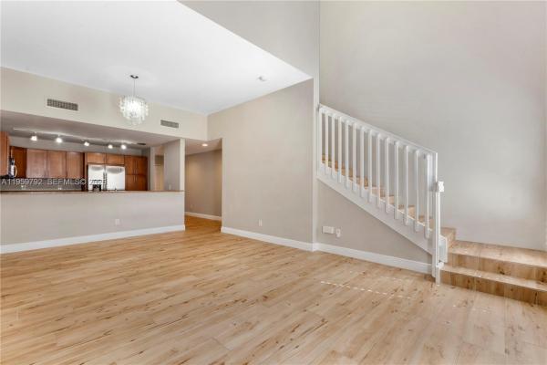 8395 SW 73rd Ave #105, Unincorporated Dade County, Florida 33143, image 1