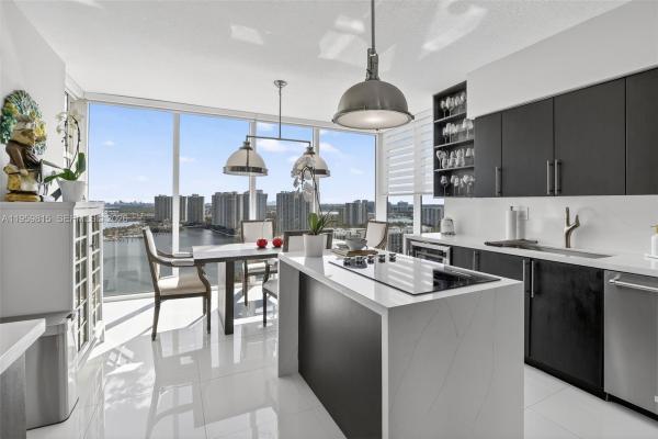 Hidden Bay, 3370 NE 190th St #2715, Aventura, Florida 33180, image 1