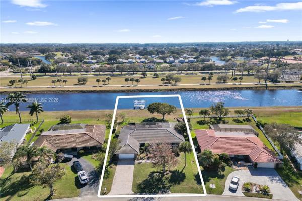 Oakwood, 10180 SW 1st Ct, Coral Springs, Florida 33071, image 1