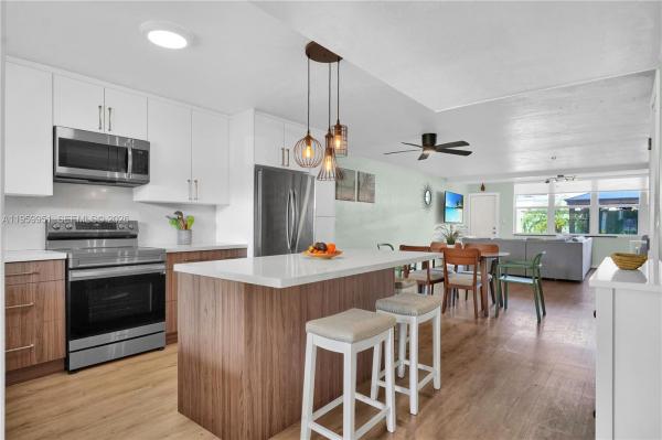 2149 NE 122nd St, North Miami, Florida 33181, image 3