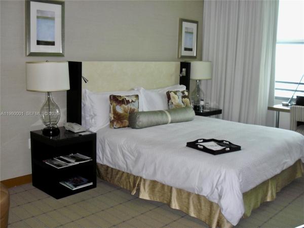 Mayfield, 1395 Brickell Ave #3210, Miami, Florida 33131, image 3