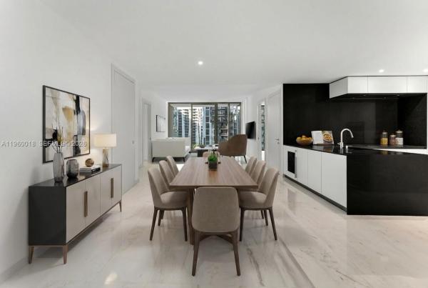 300 Biscayne Blvd Way #2009, Miami, Florida 33131, image 1