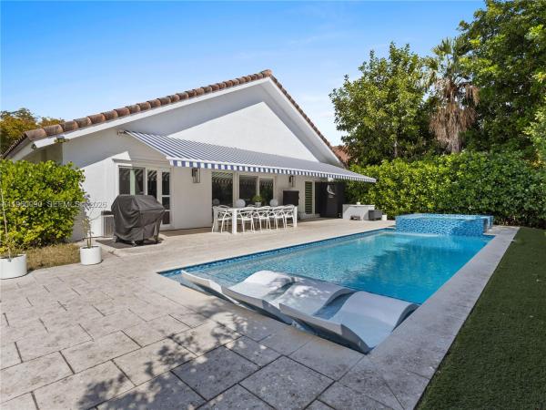 Chapel Pointe, 20550 NW 7th St, Pembroke Pines, Florida 33029, image 2