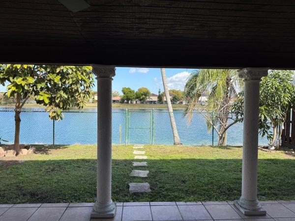 Bonita Lakes, 12211 SW 137th Ter, Three Lakes, Florida 33186, image 3