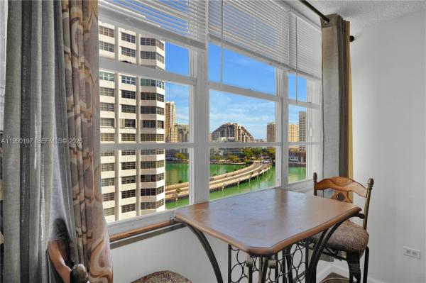 The Four Ambassadors, 905 Brickell Bay Dr #1121, Miami, Florida 33131, image 3