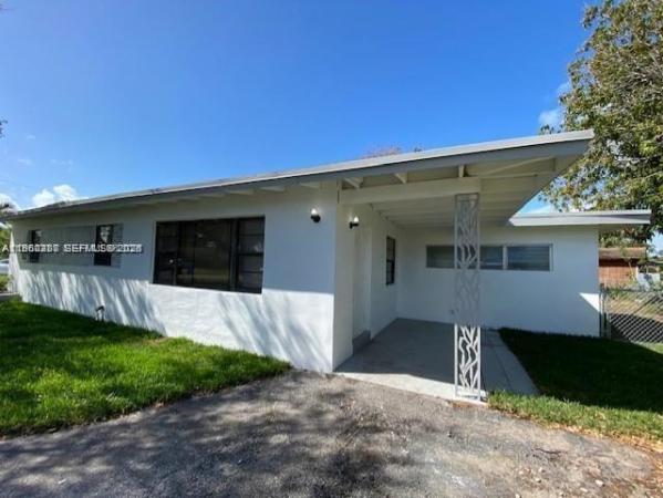 Woodland Park, 411 SW 22nd Ave, Fort Lauderdale, Florida 33312, image 1