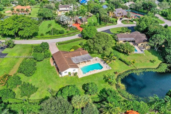 Lawson Isles, 11030 SW 42nd Ct, Davie, Florida 33328, image 2