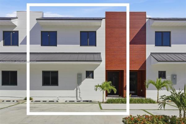 Alphaville, 936 NW 10th St #3, Florida City, Florida 33034, image 1