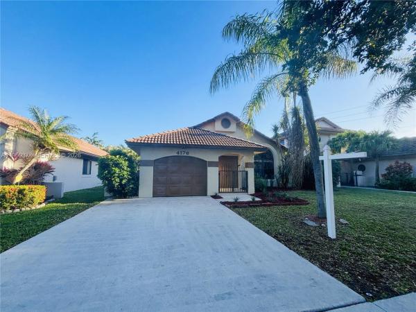 Starlight Cove, 4176 NW 5th Dr, Deerfield Beach, Florida 33442, image 3