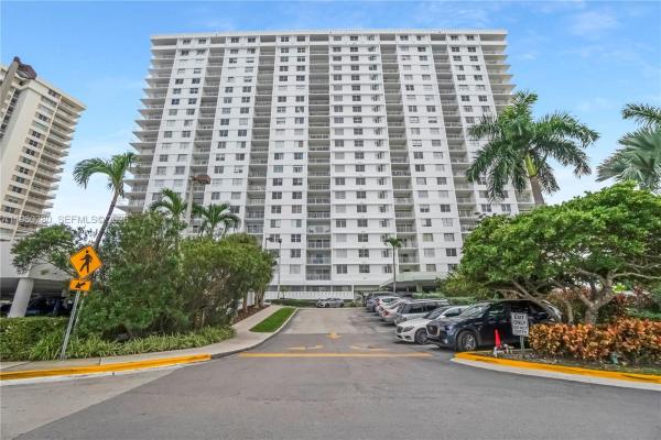 Arlen House West, 500 Bayview Dr #125, Sunny Isles Beach, Florida 33160, image 1
