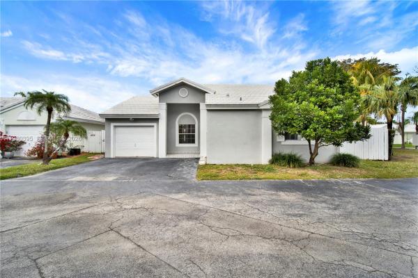 Britannia, 11321 SW 62nd Ln, Sunset, Florida 33173, image 2