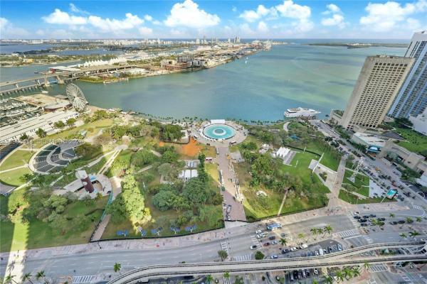 50 Biscayne, Miami, Florida 33132, image 2