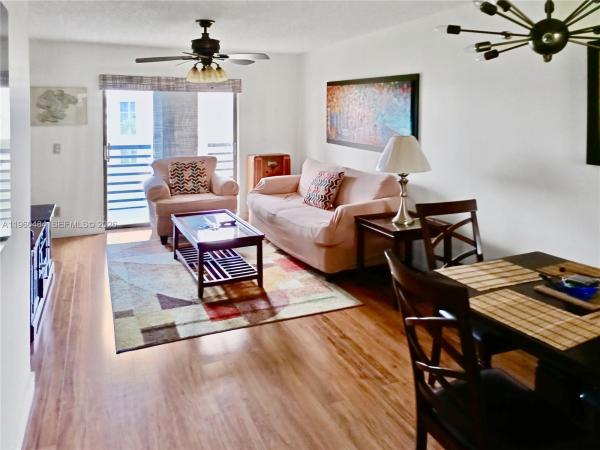 Sunrise Lakes 4, 10402 Sunrise Lakes Blvd #201, Sunrise, Florida 33322, image 1