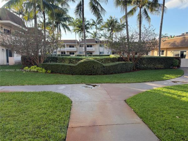 Villagio At Palmetto Bay, 14500 SW 88th Ave #220, Palmetto Bay, Florida 33176, image 1