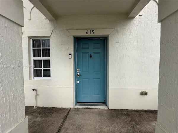 Southern Pointe Villas, 619 SW 2nd Pl, Florida City, Florida 33034, image 2