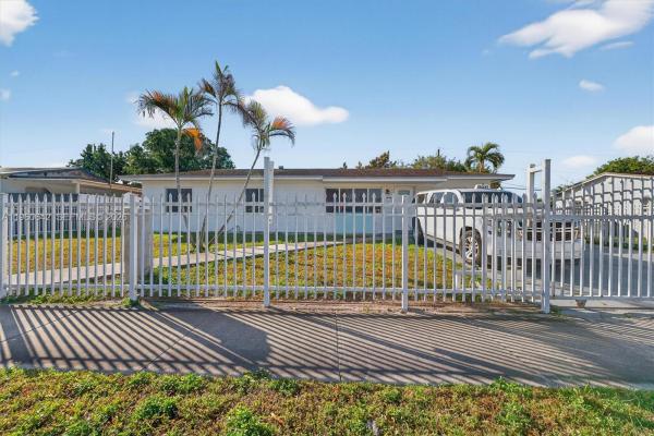 Andover, 20 NE 215th St, Miami Gardens, Florida 33179, image 1