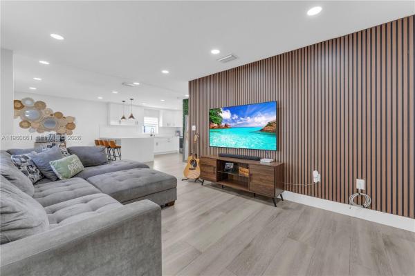 Dixie Heights, 13160 SW 265th St, Princeton, Florida 33032, image 3