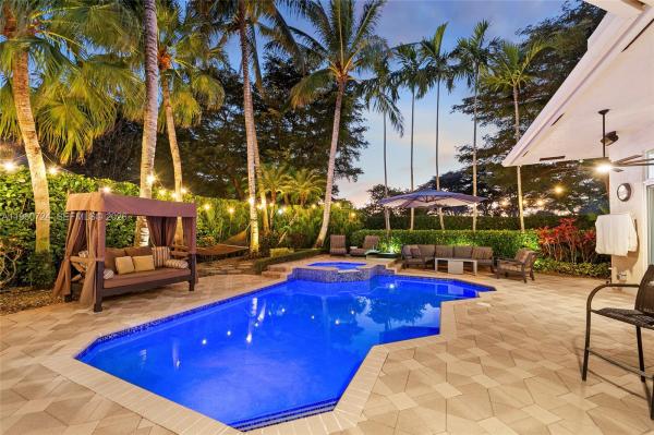 Montclaire, 2567 Montclaire Cir, Weston, Florida 33327, image 1