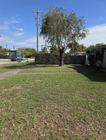 Reid Manor, 6710 SW 48th St, Glenvar Heights, Florida 33155, image 3