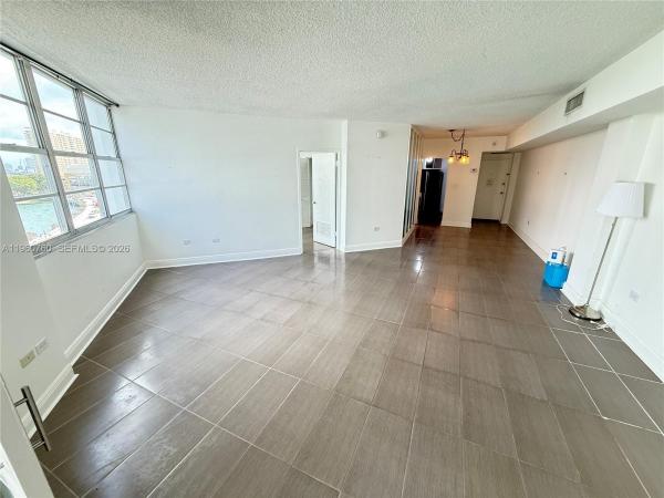 The Four Ambassadors, 801 Brickell Bay Dr #761, Miami, Florida 33131, image 2