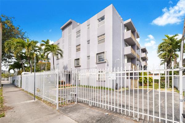 1661 SW 3rd St #25, Miami, Florida 33135, image 1
