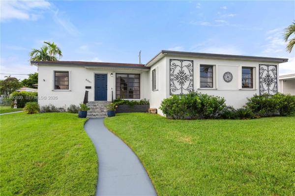 8461 SW 33rd Ter, Unincorporated Dade County, Florida 33155, image 1