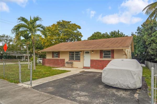Beverly Park, 6141 Funston St, Hollywood, Florida 33023, image 3