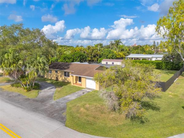Kendall Estates, 10901 SW 116th St, Kendall, Florida 33176, image 3