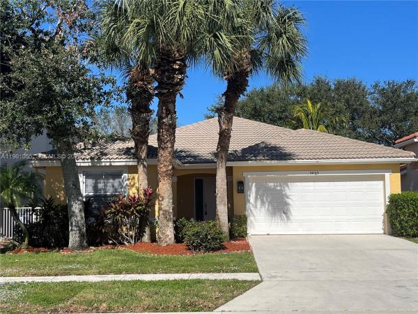 5033 Prairie Dunes Village Cir, Lake Worth, Florida 33463, image 1