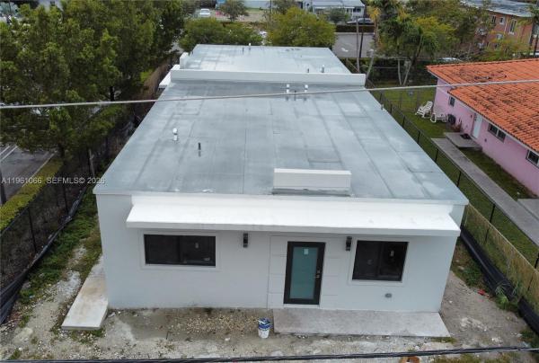 Seminola City, 2474 W 4th Ct, Hialeah, Florida 33010, image 2