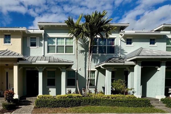 Parkview At Hillcrest, 3973 Poinciana Ln, Hollywood, Florida 33021, image 1