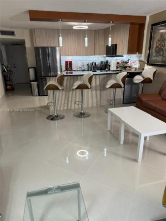 Admirals Port West, 2801 NE 183rd St #310W, Aventura, Florida 33160, image 2