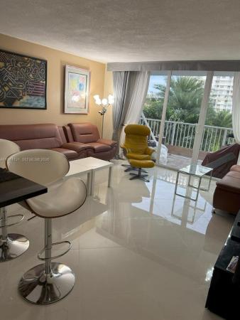 Admirals Port West, 2801 NE 183rd St #310W, Aventura, Florida 33160, image 3