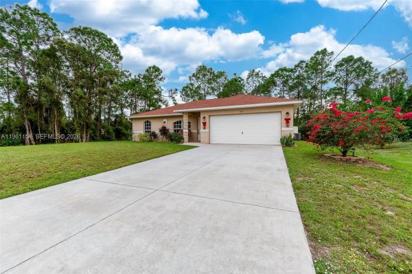 Mirror Lakes, 436 Broadmoor St, Lehigh Acres, Florida 33974, image 3