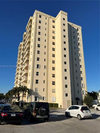 Victoria Park Tower, 900 NE 18th Ave #306, Fort Lauderdale, Florida 33304, image 1