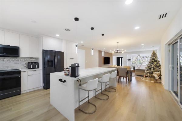 Breezeswept Estates, 45 NE 124th Ter, North Miami, Florida 33161, image 2