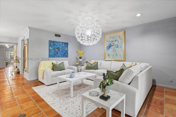 Lago Mar East Lodge, 400 NW 127th Ave #13, Plantation, Florida 33325, image 3