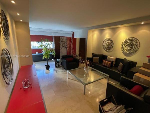 The Carriage Club, 5005 Collins Ave #212, Miami Beach, Florida 33140, image 1
