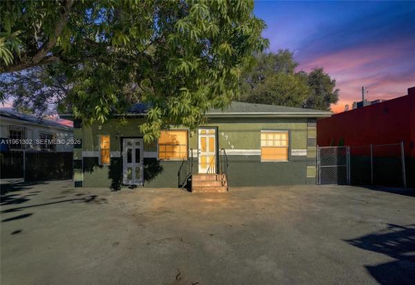 Home Owners Paradise, 4719 NW 32nd Ave, Brownsville, Florida 33142, image 2