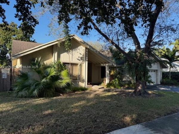 Kendall Trails, 14241 SW 106th Ter, The Hammocks, Florida 33186, image 3