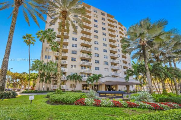 Gables Waterway Towers, 90 Edgewater Dr #PH-25, Coral Gables, Florida 33133, image 2