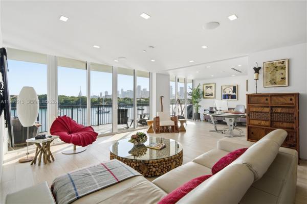 1000 Venetian Way #403, Miami, Florida 33139, image 1