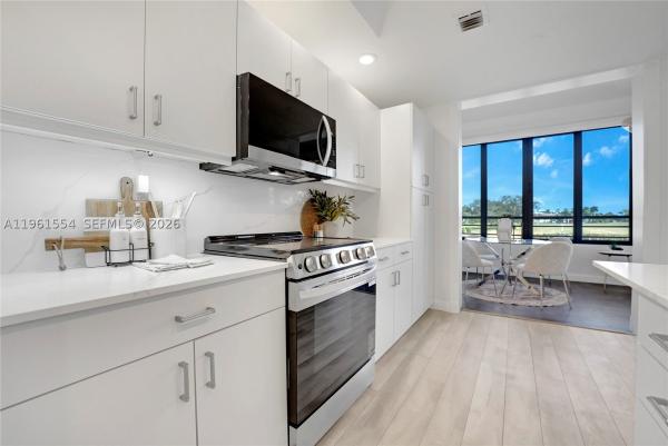 La Paz At Boca Pointe, 7460 La Paz Blvd #202, Boca Raton, Florida 33433, image 3