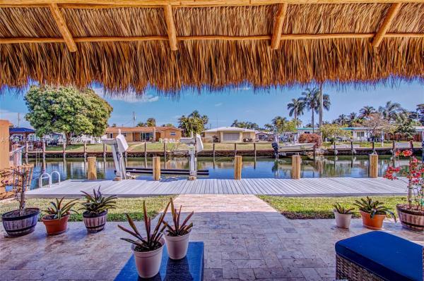 Shelter Islands, 922 Nautilus Isle, Dania Beach, Florida 33004, image 1