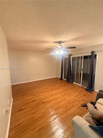 Sabal Palm Village, 5180 E Sabal Palm Blvd #133, Tamarac, Florida 33319, image 2