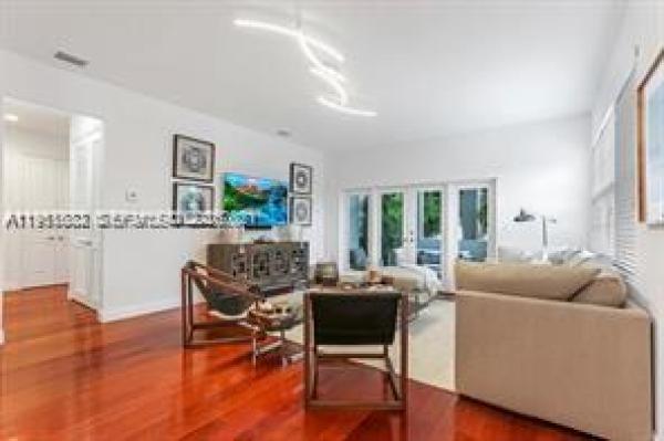 502 Loretto Ave #30, Coral Gables, Florida 33146, image 1