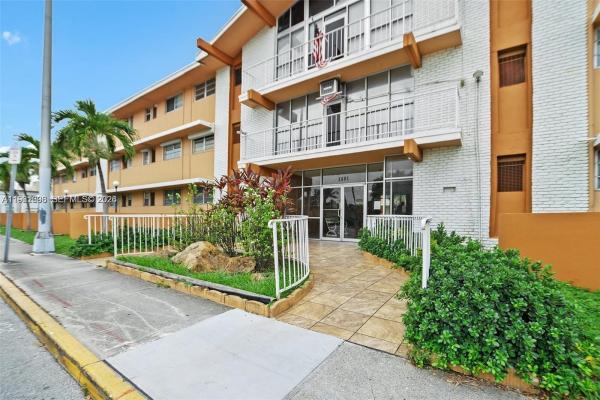 3881 West Flagler St, 3881 W Flagler St #208, Miami, Florida 33134, image 2
