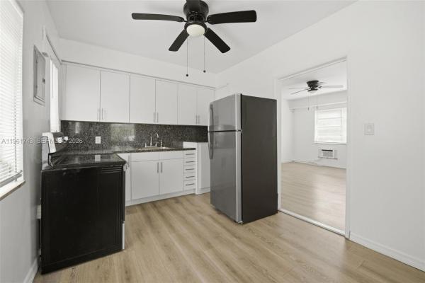 The Royal Gardens, 3267 Franklin Ave #Upstairs, Miami, Florida 33133, image 1